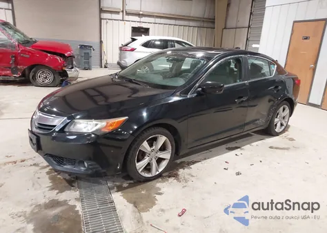2013 Acura Ilx 2.0L z USA, uszkodzony, nr VIN 19VDE1F75DE000112